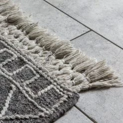 Ashton And Barrow Arizona Rug - Modern Aztec Style With Braided Tassel - 120 X 170cm - Grey NEW IN!