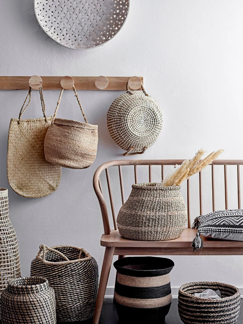 Bloomingville Modern Boho Seagrass Basket, Neutral & Black 2 Bloomingville Modern Boho Seagrass Basket, Neutral & Black