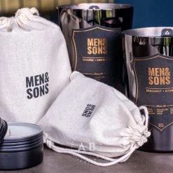 Scented Candles Men & Sons Cedarwood & Vanilla Scented Candle