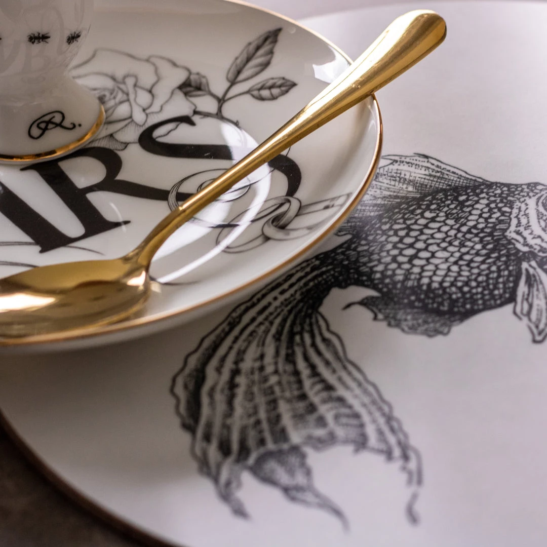 Rory Dobner - Mrs Illustrated Plate (16cm) 2 Rory Dobner - Mrs Illustrated Plate (16cm)